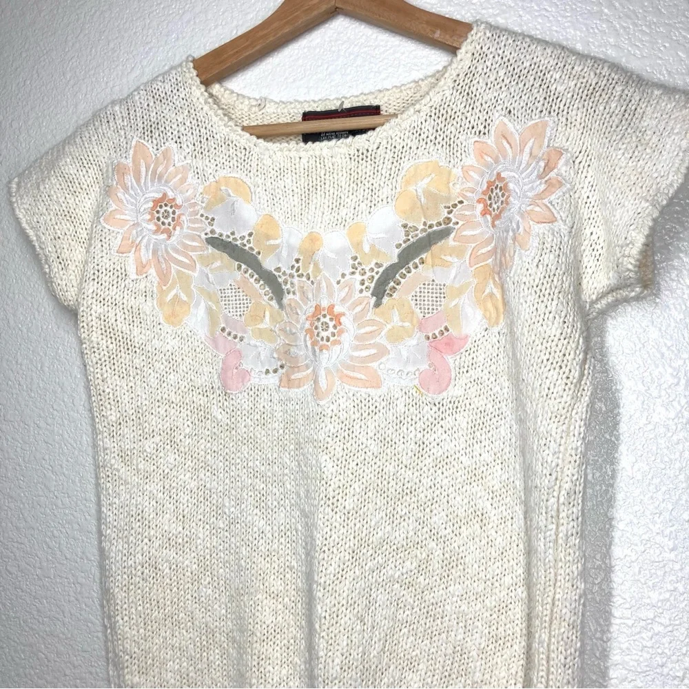Vintage 80s Cottage Knit Short Sleeves Sweater Pastel Tones Floral Mervyn's